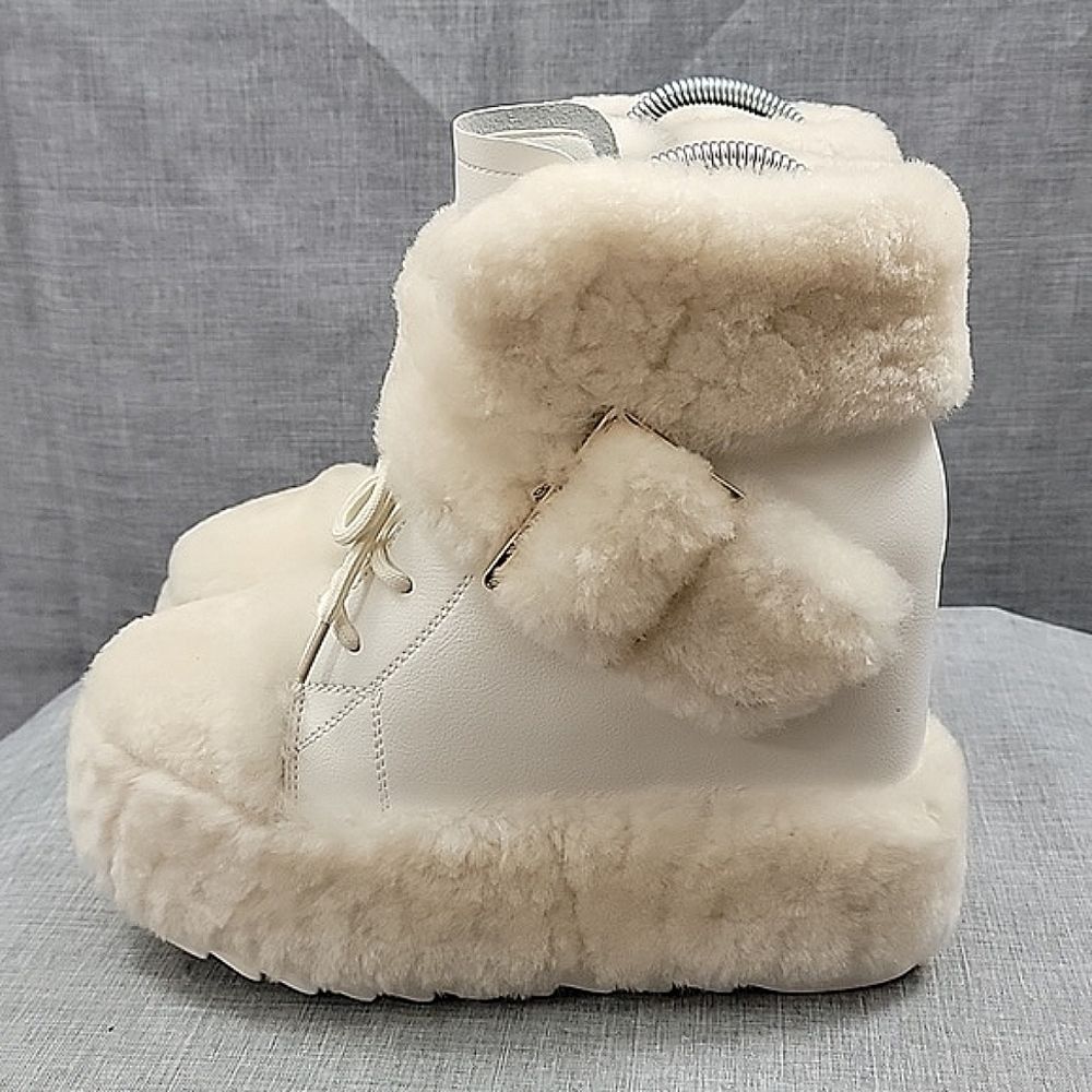 Anthony Wang WTF Dialo Wedge Booties - Ivory / Beige, Faux Fur, Women's SZ 8.5